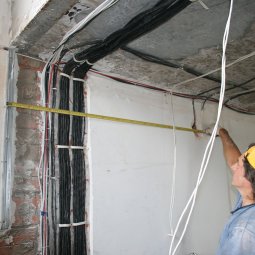 фотофиксация скрытой электропроводки