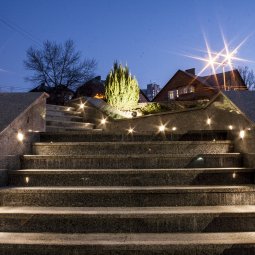 фото освещения лестницы 